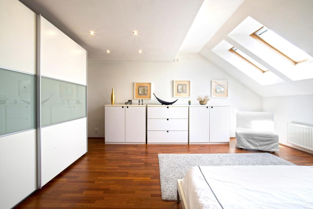 Luxury Penthouse Apartment Praha Bagian luar foto