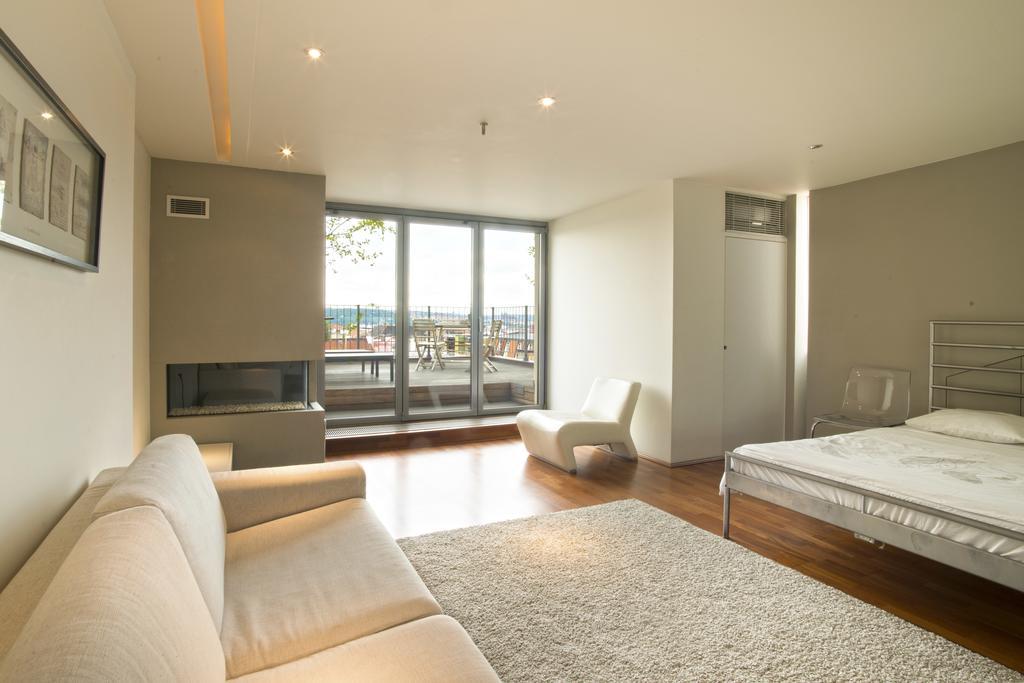 Luxury Penthouse Apartment Praha Bagian luar foto
